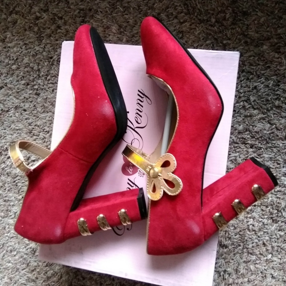Penny Loves Kenny Women's Requiem Red Pumps 11W - Picture 3 of 8